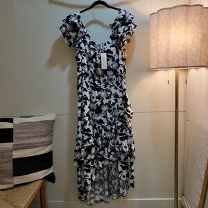 Black & White Floral Ruffle High-Low Dress by